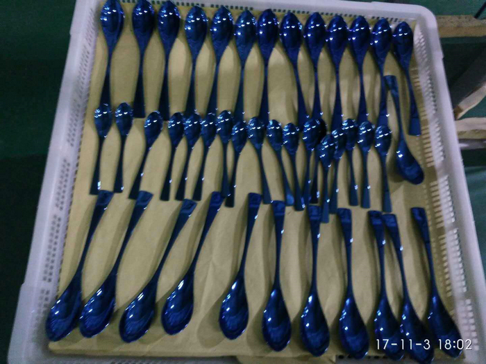 餐具真空镀膜.jpg